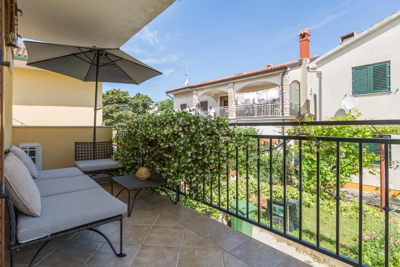 Apartments Agata Novigrad Istria 克罗地亚