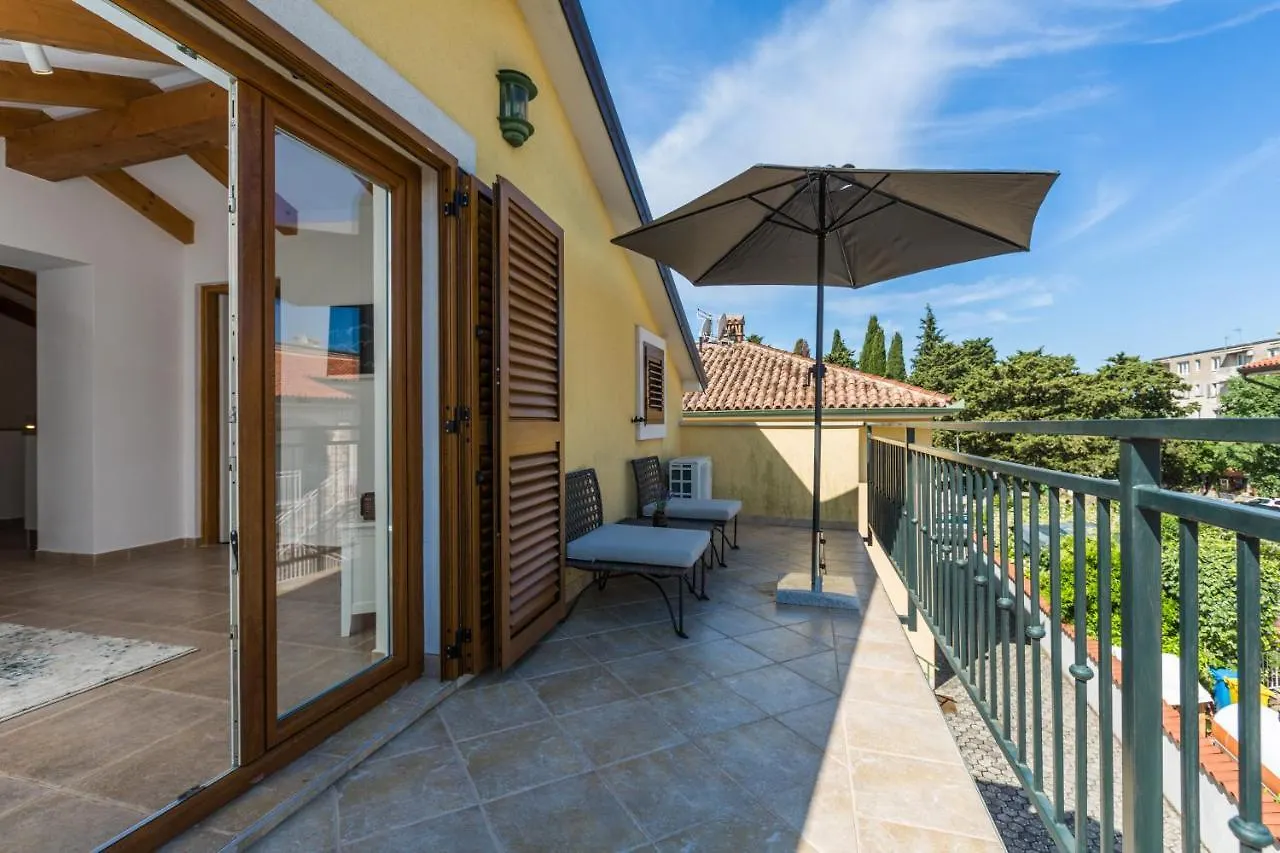 Apartments Agata Novigrad Istria 克罗地亚