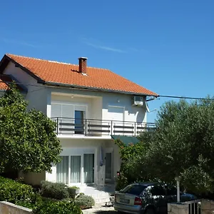 rezervovat zde